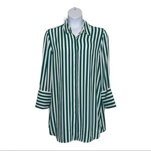 BLACK LABEL by CHICO’S. Striped polyester. Chico’s size 3 is an XL.